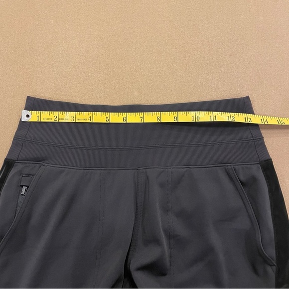 Women’s Athleta Venice Velvet Stripe Jogger Black Size Small - Picture 9 of 10